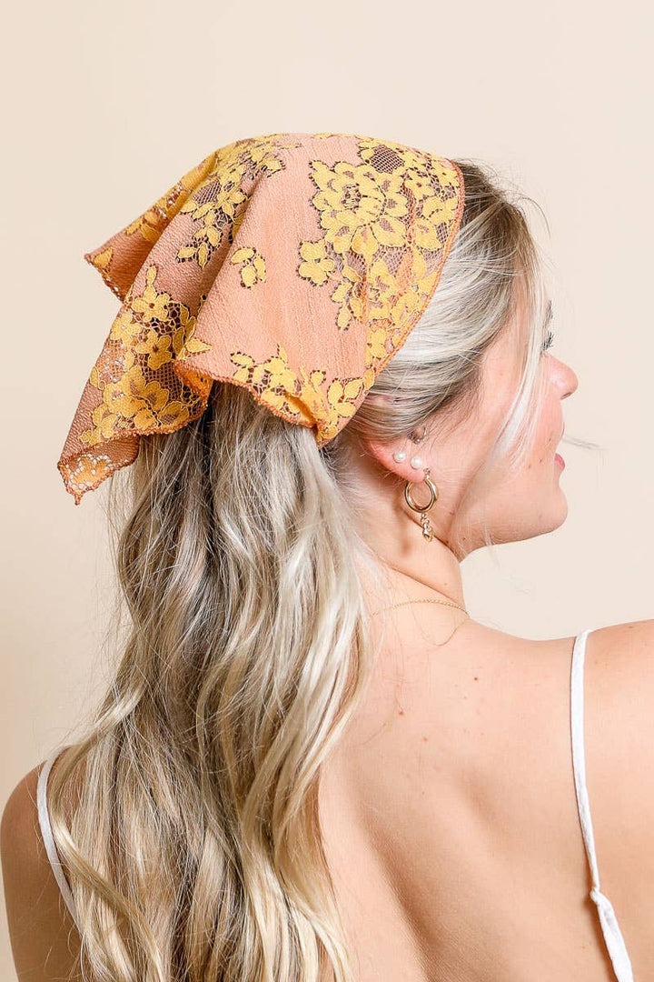 Chic Boho Lace Headscarf with Vintage Floral Patterns 💐: Peach