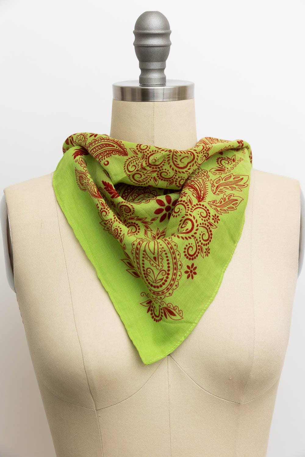 Classic Paisley Floral Bandana - Lightweight Cotton 🌼: Sage