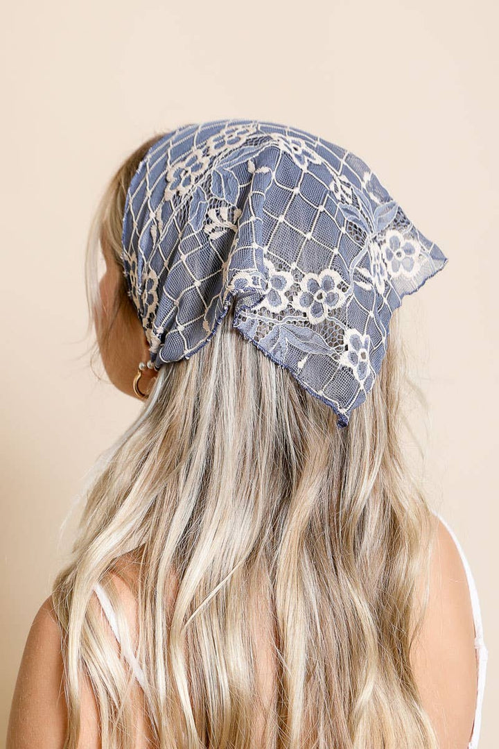 Chic Boho Lace Headscarf with Vintage Floral Patterns 💐: Peach