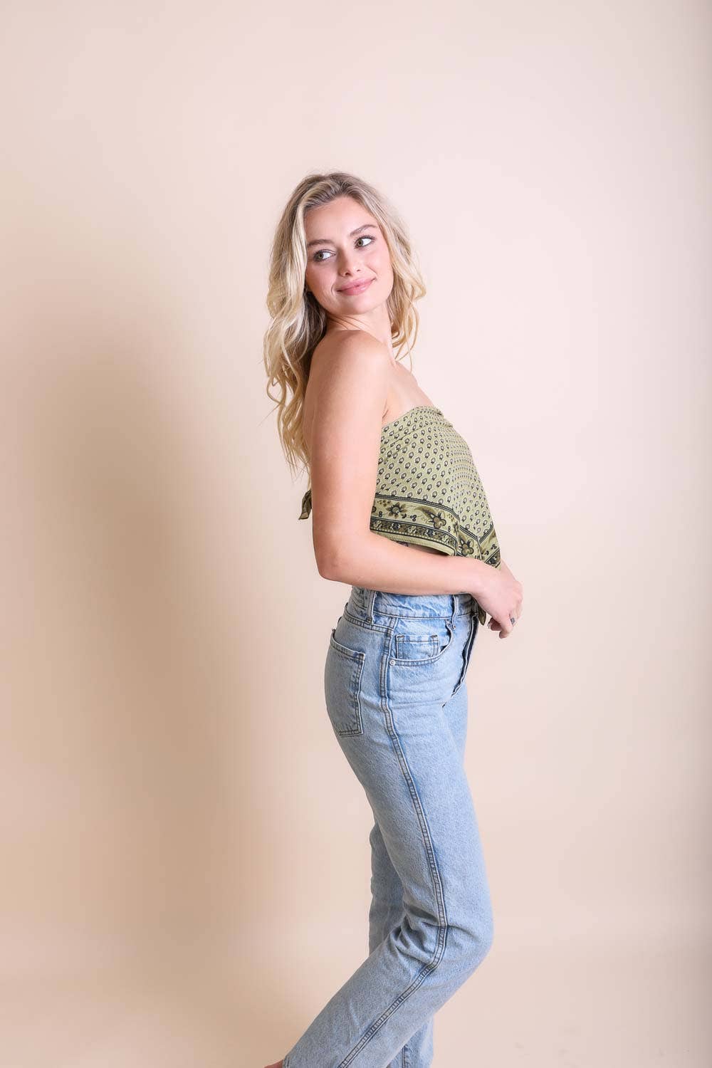 Oversized Cotton Bandana Scarf – Vintage Boho Style: Black