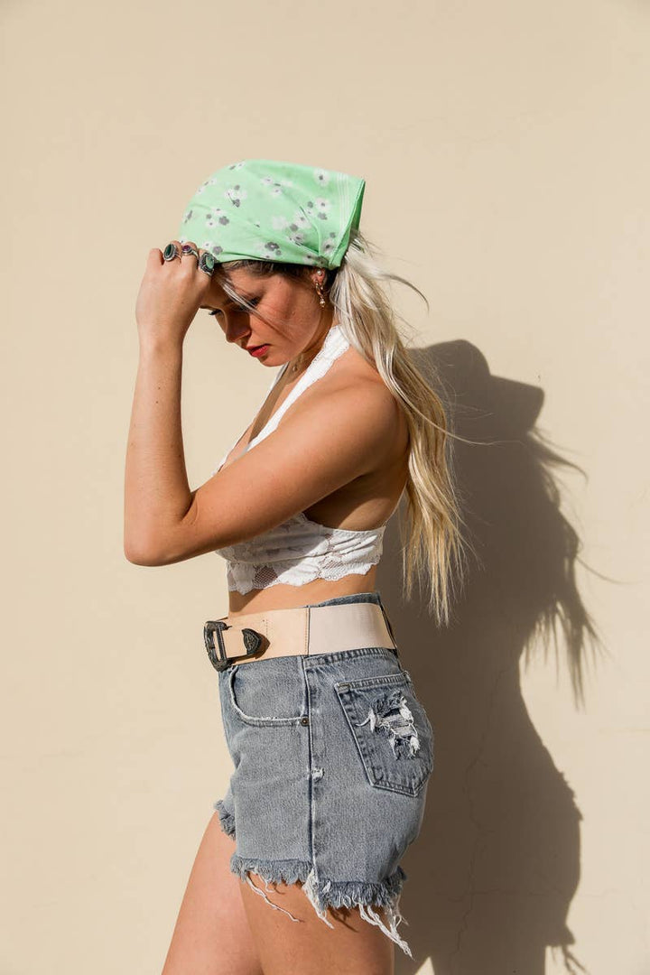 Floral Lightweight Bandana - Online Sales Favorite 🖥️: Coral