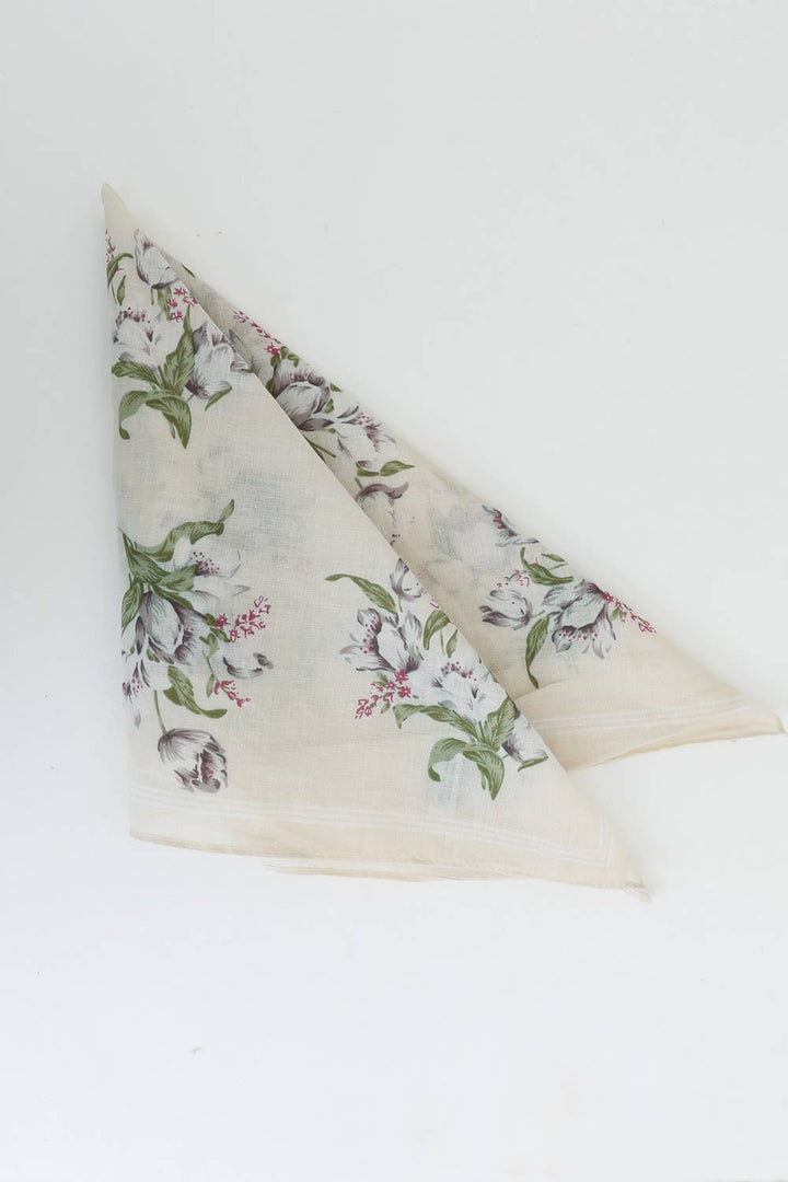 High-Quality Orchid Pattern Bandana - Ideal for All Seasons: Black