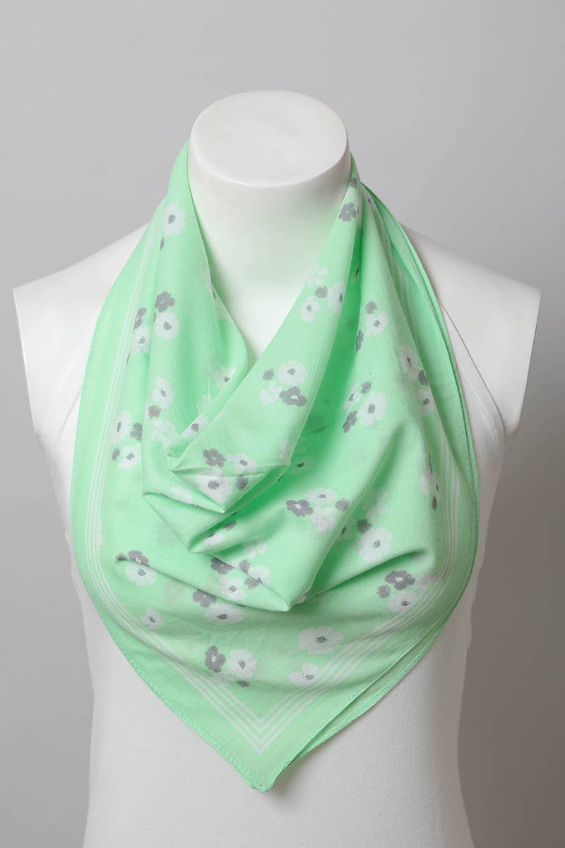 Floral Lightweight Bandana - Online Sales Favorite 🖥️: Coral